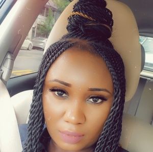 Meet your Posher, Sonnia